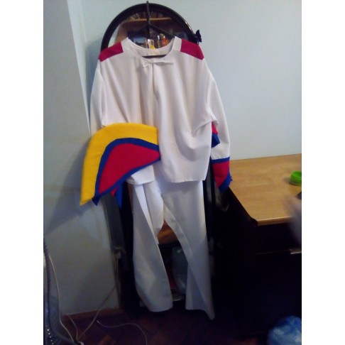 Пошив костюмів на заказ